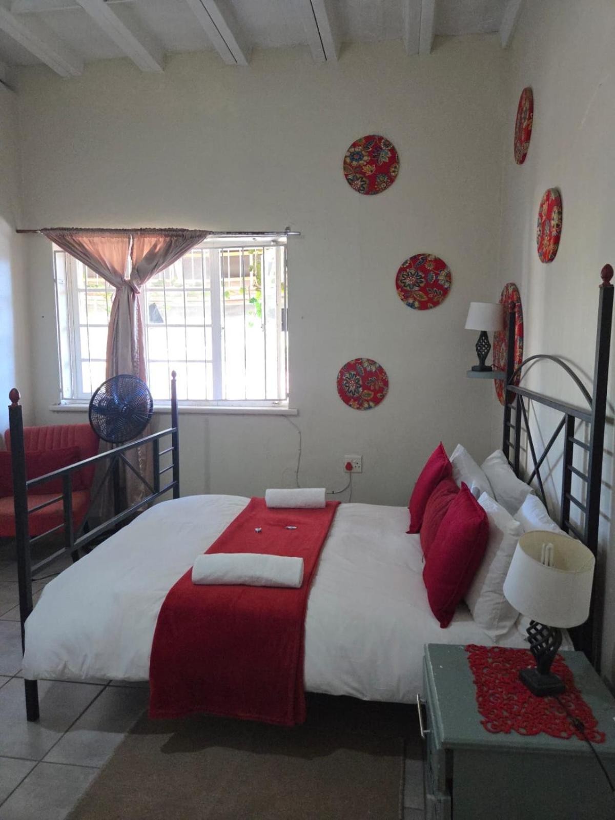 Yello Guest house Cape Town