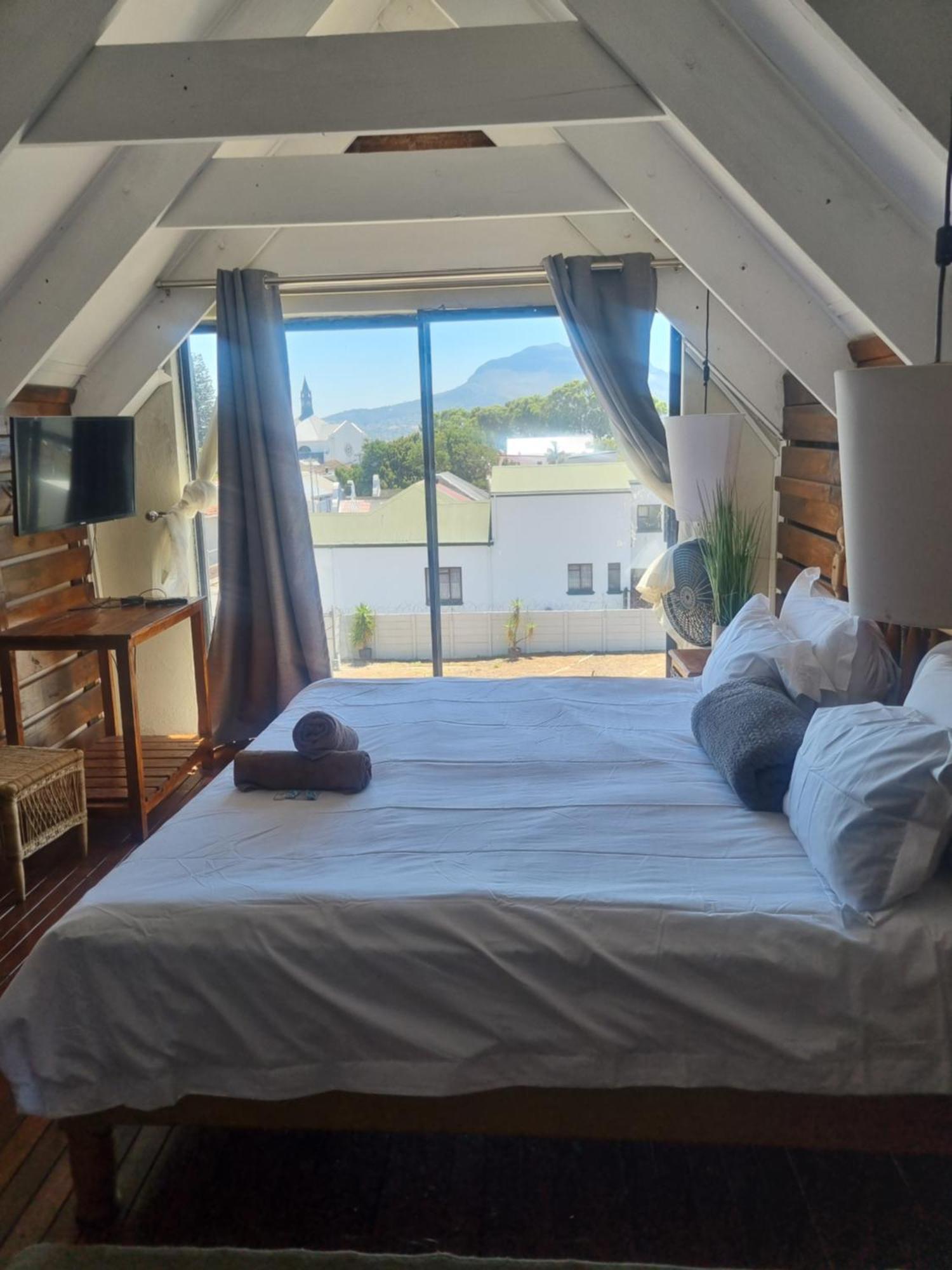 Guest house Bossa Cape Town